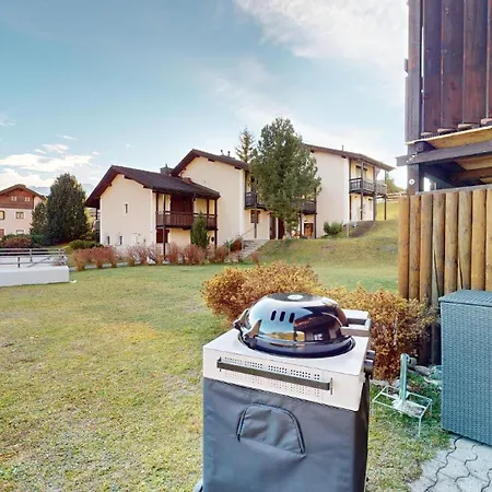 Chalet-style Maisonette With Mountain View *